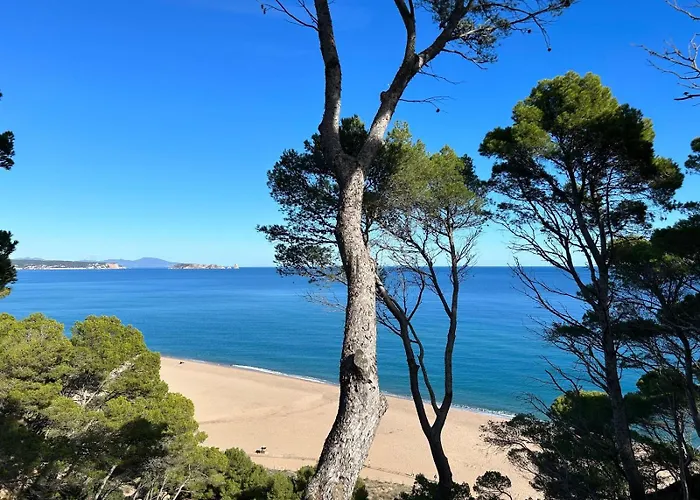 فيلة Beautiful In Sa Riera Begur *