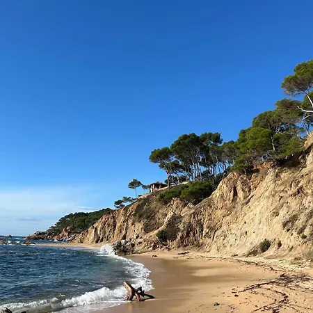 Beautiful In Sa Riera Begur * Isla Roja
