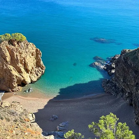 فيلة Beautiful In Sa Riera Begur Isla Roja