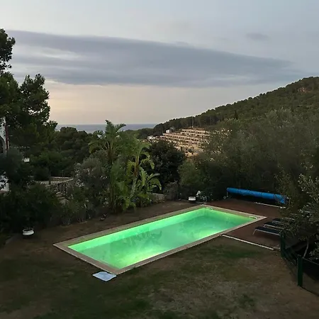 Beautiful In Sa Riera Begur * Isla Roja