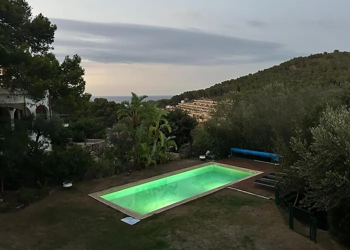 Beautiful In Sa Riera Begur * Isla Roja
