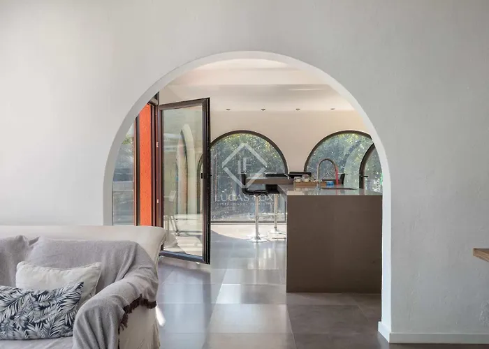 Villa Beautiful In Sa Riera Begur Isla Roja